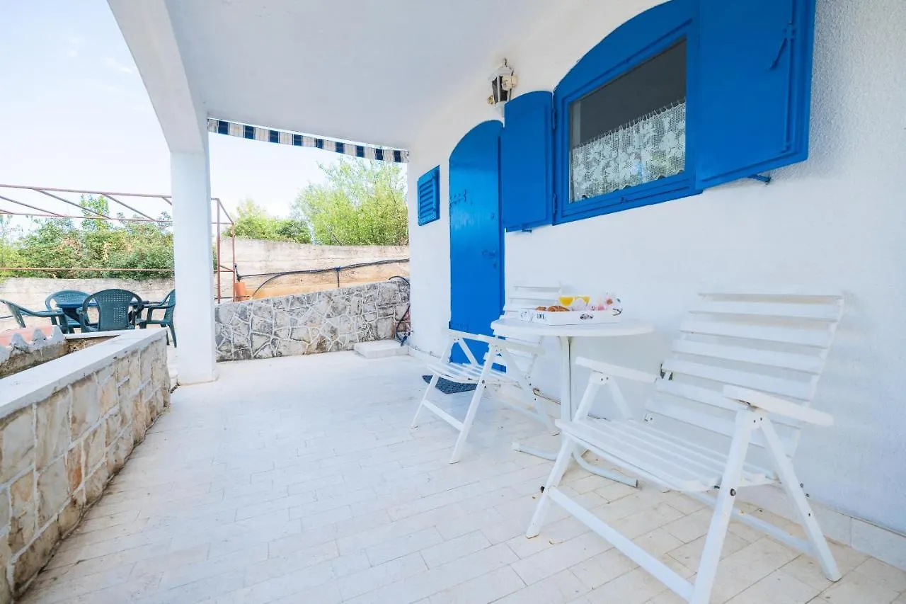 Вилла Mediterranean Oasis Трогир