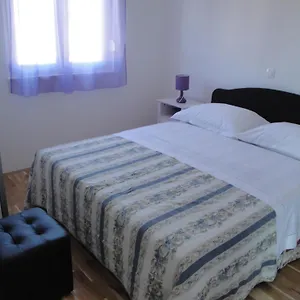 Linda Apartman